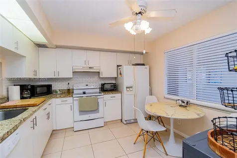 13100 SW 11th Court Pembroke Pines FL 33027