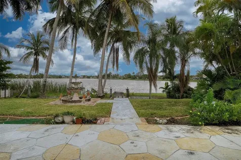 4521 SW 146th Court Miami FL 33175