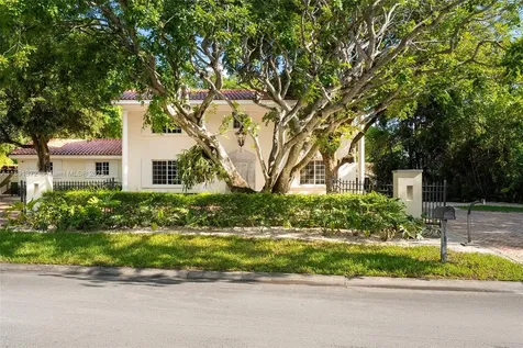 575 Bay Point Road Miami FL 33137