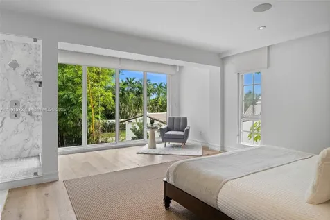 575 Bay Point Road Miami FL 33137