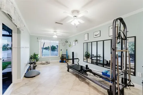 11541 NW 35th Street Sunrise FL 33323