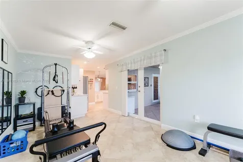 11541 NW 35th Street Sunrise FL 33323