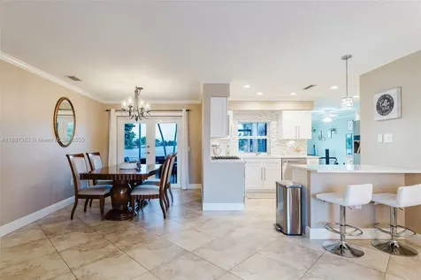 11541 NW 35th Street Sunrise FL 33323