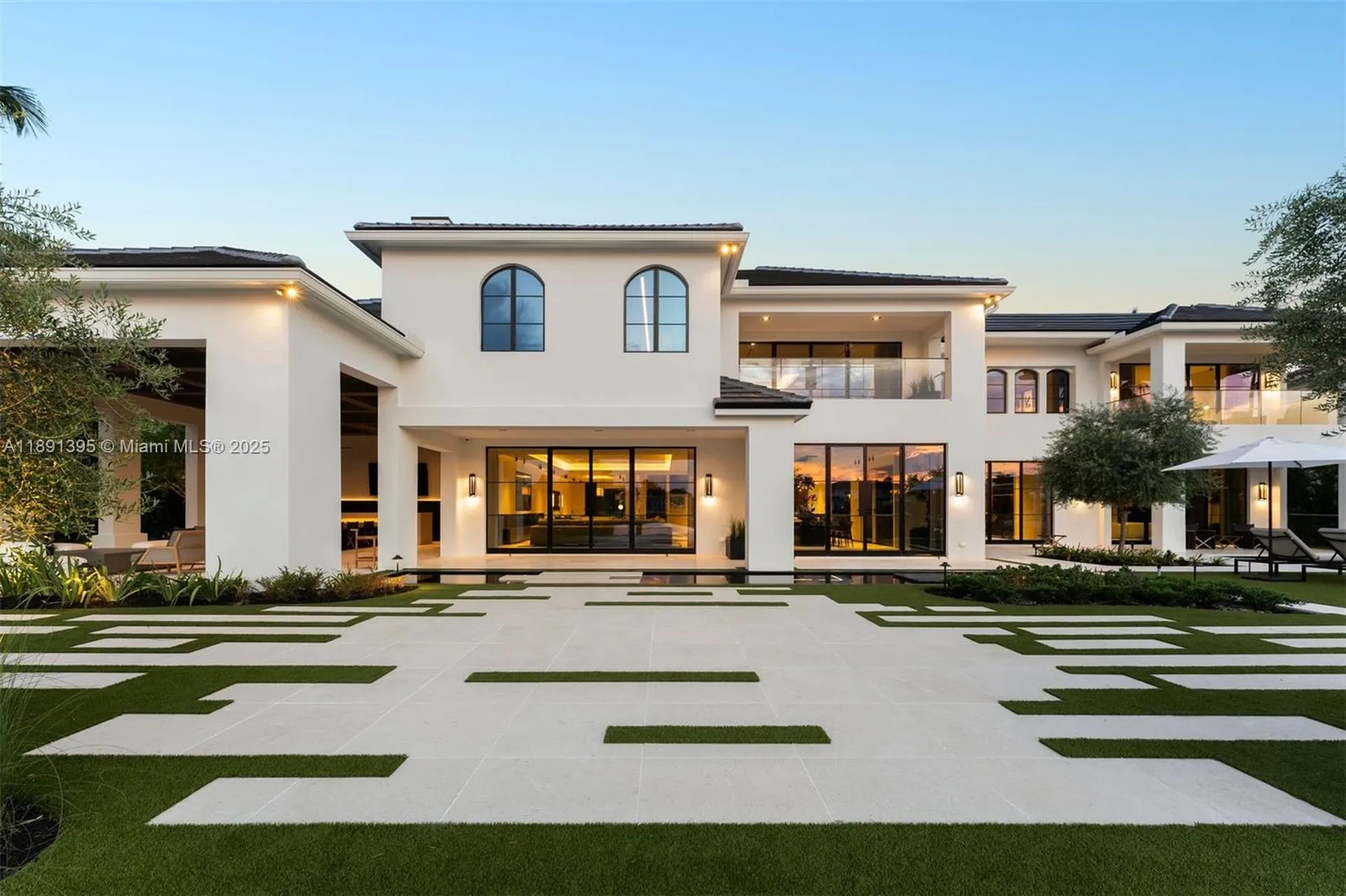 2401 Spanish River Road Boca Raton FL 33432