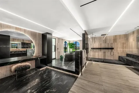 2401 Spanish River Road Boca Raton FL 33432