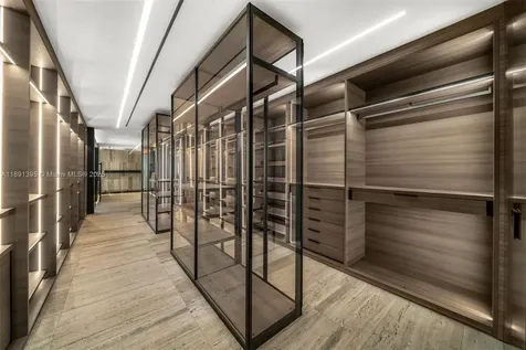 2401 Spanish River Road Boca Raton FL 33432