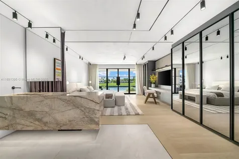 2401 Spanish River Road Boca Raton FL 33432