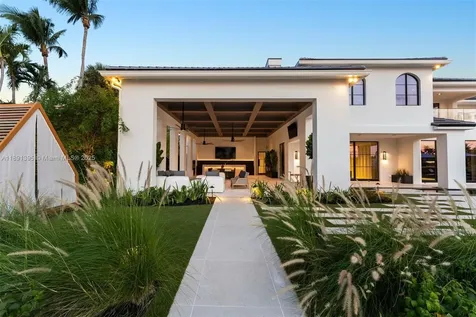 2401 Spanish River Road Boca Raton FL 33432