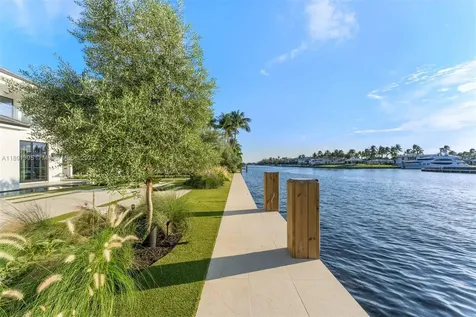 2401 Spanish River Road Boca Raton FL 33432