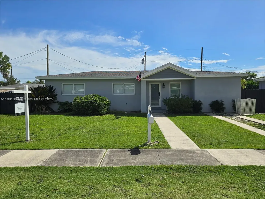 9870 Montego Bay Drive Cutler Bay FL 33189