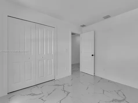 4913/4915 S Leonard Boulevard S Lehigh Acres FL 33973