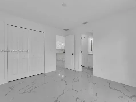 4913/4915 S Leonard Boulevard S Lehigh Acres FL 33973