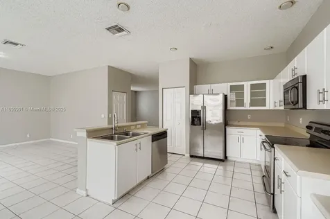 2015 SW 159th Avenue Miramar FL 33027