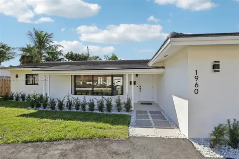 1960 NE 32nd Street Lighthouse Point FL 33064