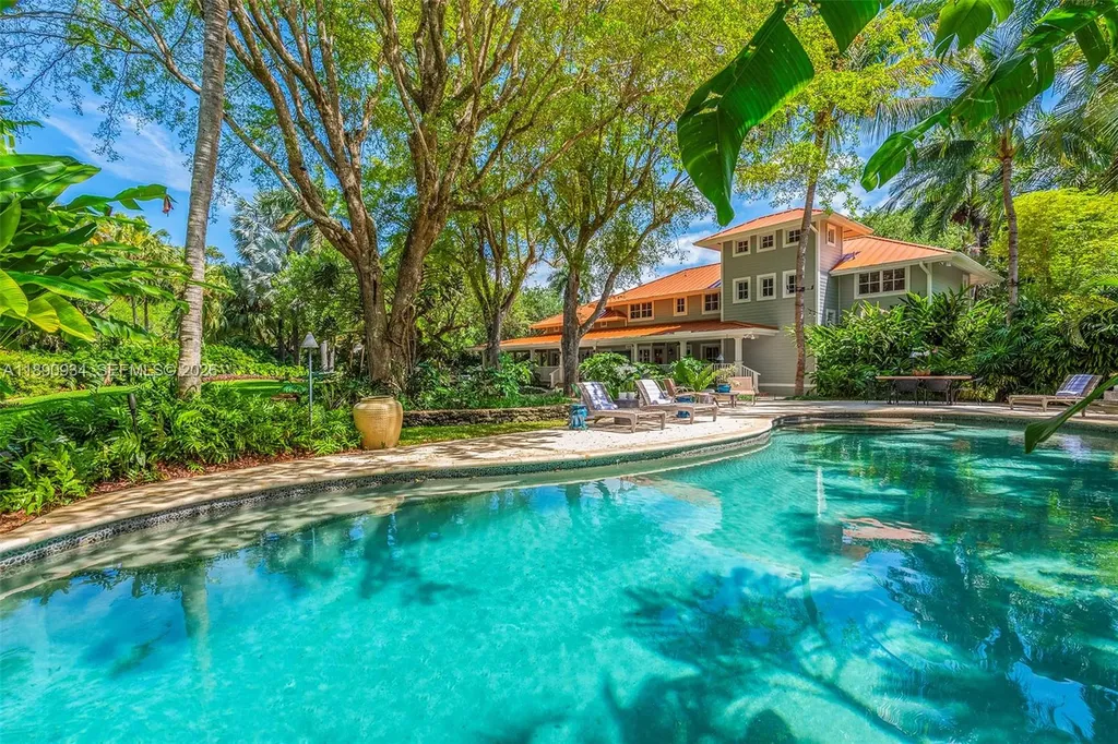 5400 Kerwood Oaks Drive Coral Gables FL 33156