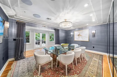 5400 Kerwood Oaks Drive Coral Gables FL 33156