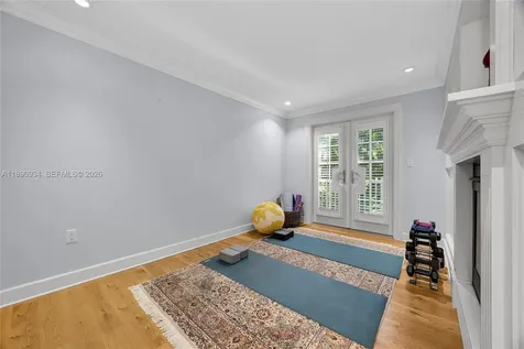 5400 Kerwood Oaks Drive Coral Gables FL 33156