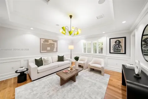 5400 Kerwood Oaks Drive Coral Gables FL 33156
