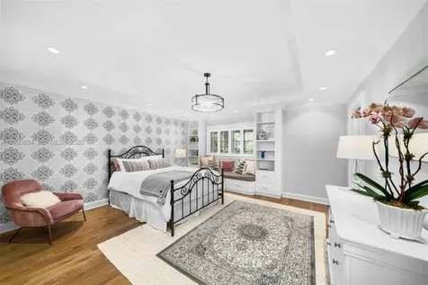5400 Kerwood Oaks Drive Coral Gables FL 33156