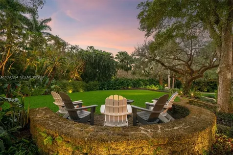 5400 Kerwood Oaks Drive Coral Gables FL 33156