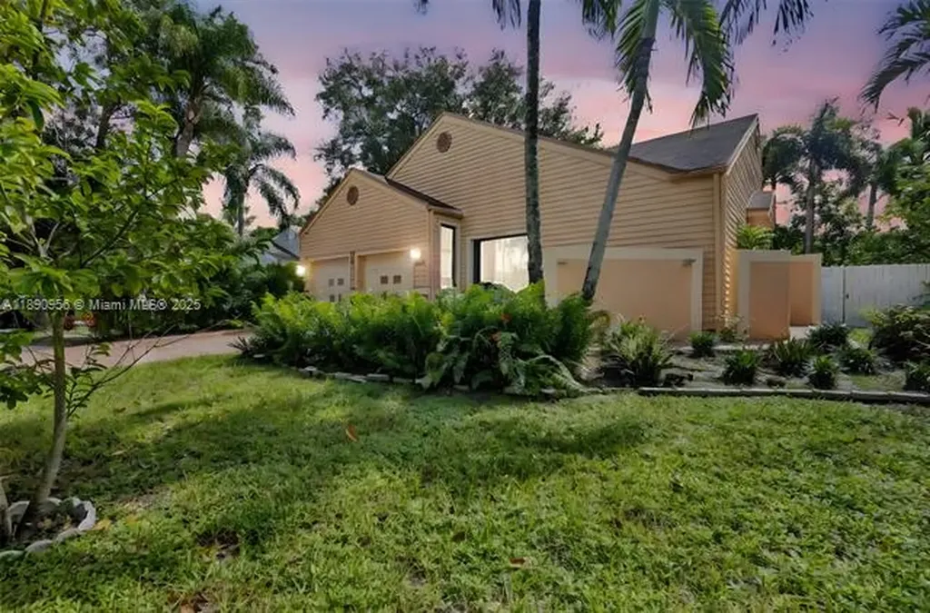 8330 SW 12th Street Pembroke Pines FL 33025