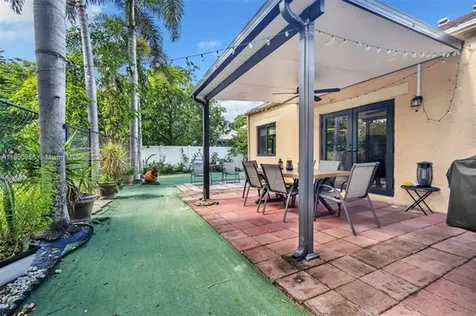 8330 SW 12th Street Pembroke Pines FL 33025