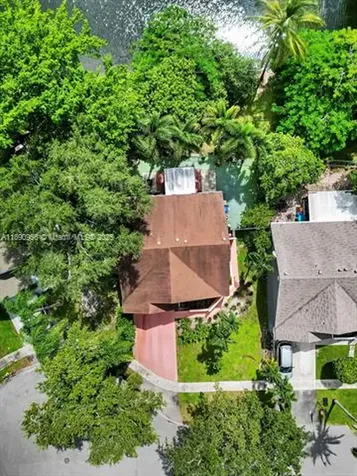8330 SW 12th Street Pembroke Pines FL 33025