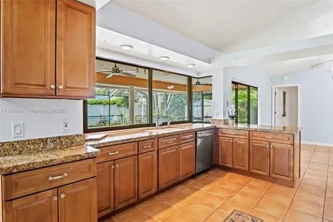 515 SE Nome Drive Port St. Lucie FL 34984