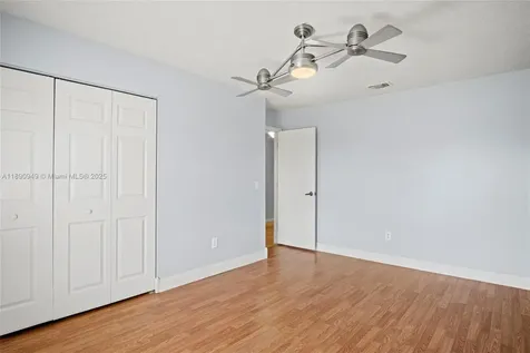 515 SE Nome Drive Port St. Lucie FL 34984