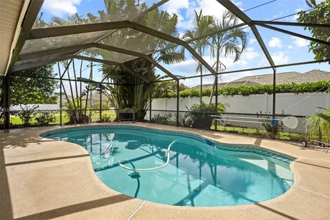 515 SE Nome Drive Port St. Lucie FL 34984