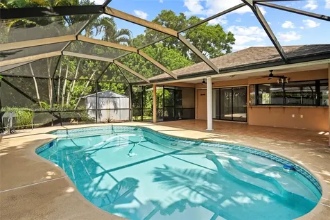 515 SE Nome Drive Port St. Lucie FL 34984