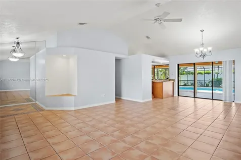 515 SE Nome Drive Port St. Lucie FL 34984