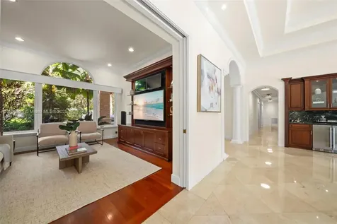 6250 SW 130th Terrace Pinecrest FL 33156