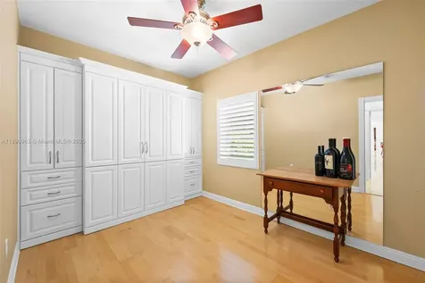 6250 SW 130th Terrace Pinecrest FL 33156