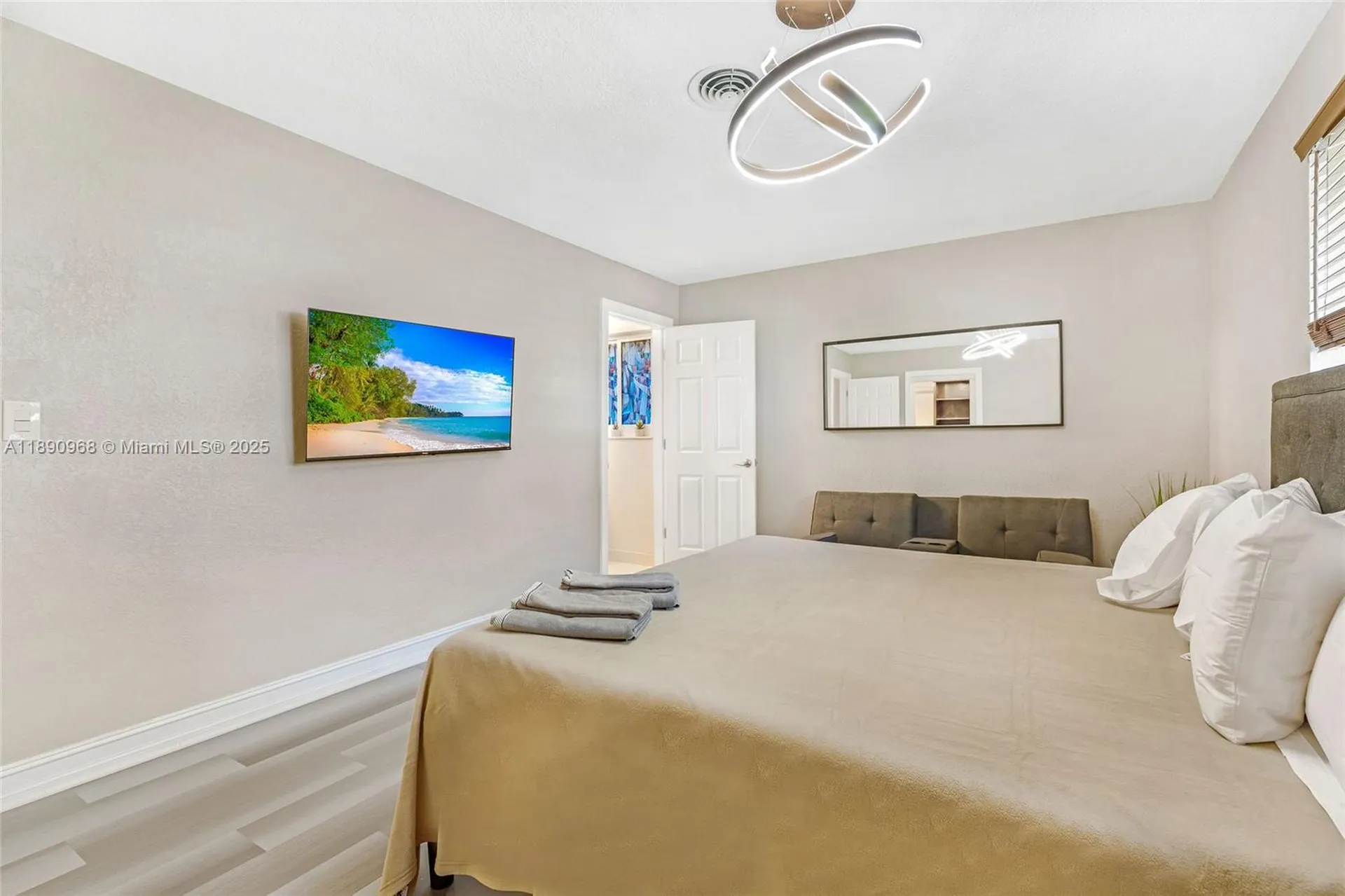 2167 NE 58th Street Fort Lauderdale FL 33308