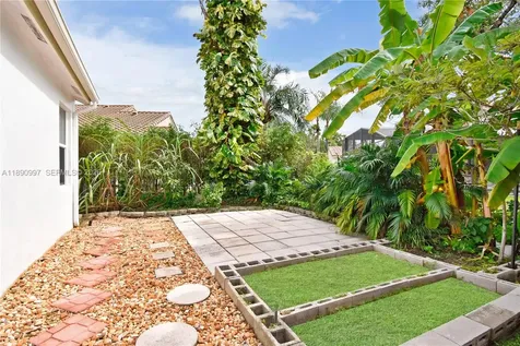 523 Stonemont Drive Weston FL 33326