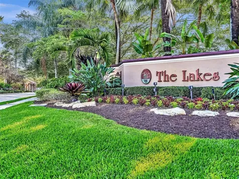 523 Stonemont Drive Weston FL 33326
