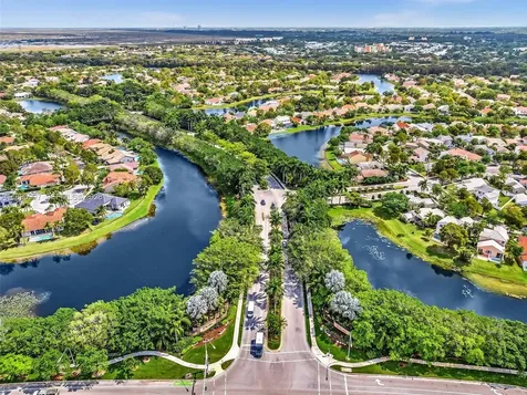 523 Stonemont Drive Weston FL 33326