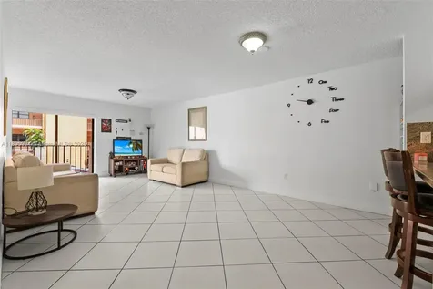 1800 W 54th Street Hialeah FL 33012