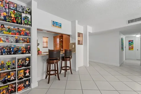 1800 W 54th Street Hialeah FL 33012