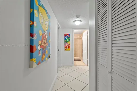 1800 W 54th Street Hialeah FL 33012