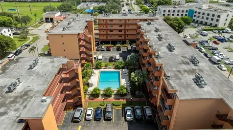 1800 W 54th Street Hialeah FL 33012