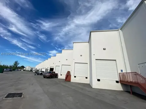 13202 NW 107th Avenue Hialeah Gardens FL 33018