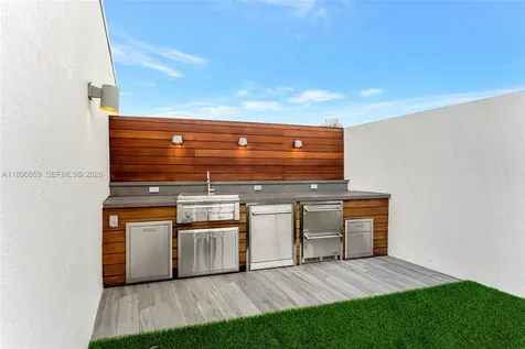 6620 Indian Creek Drive Miami Beach FL 33141