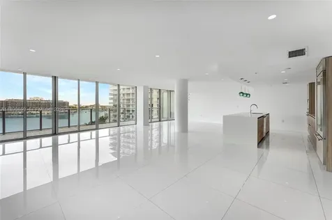 6620 Indian Creek Drive Miami Beach FL 33141