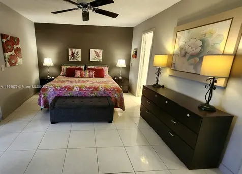 182 Ellesmere D Deerfield Beach FL 33442