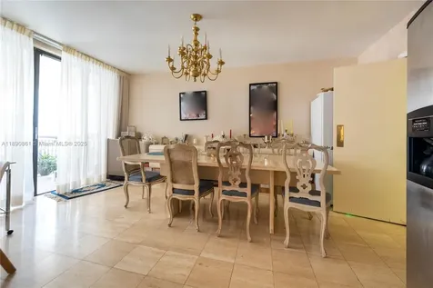 Bal Harbour FL 33154
