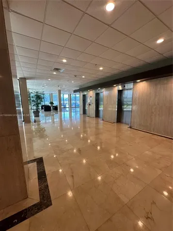 400 Kings Point Drive Sunny Isles Beach FL 33160