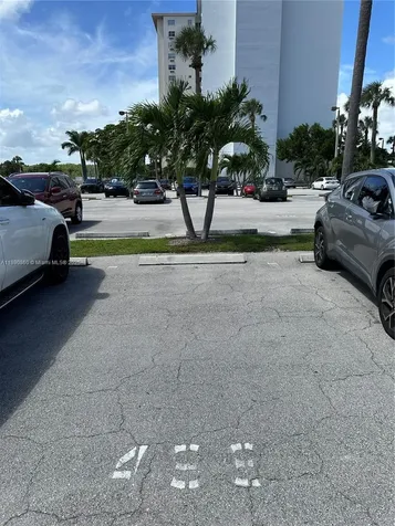 400 Kings Point Drive Sunny Isles Beach FL 33160