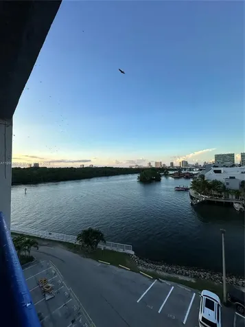400 Kings Point Drive Sunny Isles Beach FL 33160